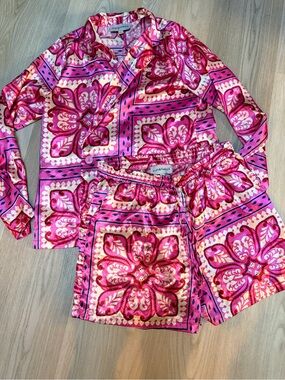 Pink Patterned Pajama Set by